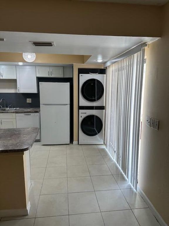 Image 28 of property listing at 11983 Shakerwood Lane, Wellington, FL 33414