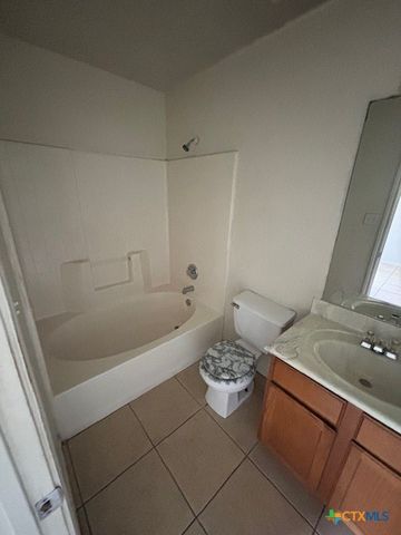 3001 Cantabrian Drive A, Killeen, TX 76542