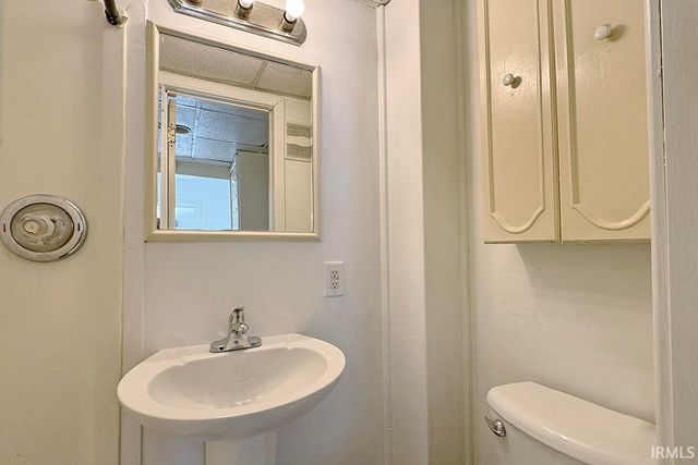 415 Noble Court, Goshen, IN 46528