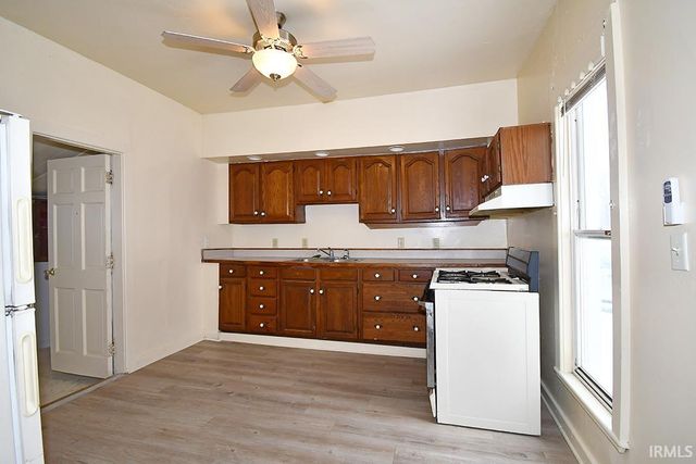 415 Noble Court, Goshen, IN 46528