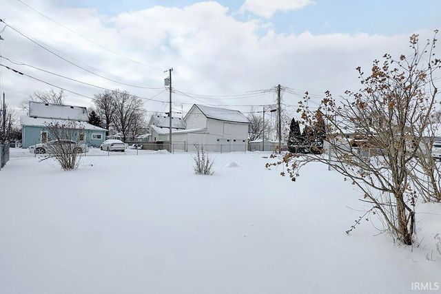 415 Noble Court, Goshen, IN 46528