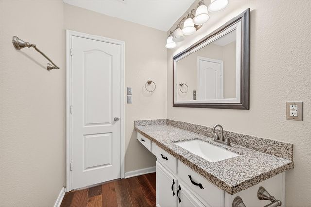 18902 Remington Park Drive, Houston, TX 77073