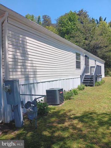 8023 FAIR BREEZE DR, Severn, MD 21144