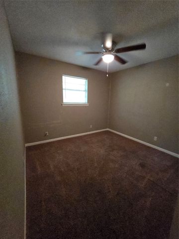 2970 41st Street SE, Paris, TX 75462
