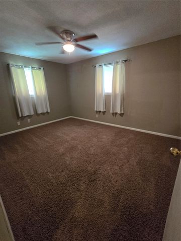 2970 41st Street SE, Paris, TX 75462
