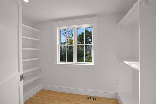 23 Pinehurst Road, Edgartown, MA 02539