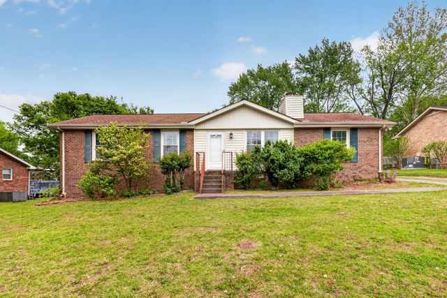 120 Hillwood Dr, Hendersonville, TN 37075