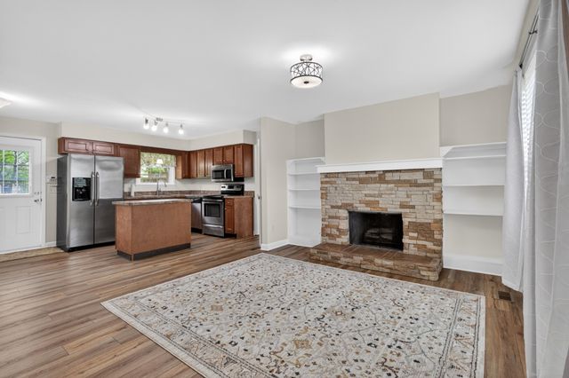 120 Hillwood Dr, Hendersonville, TN 37075
