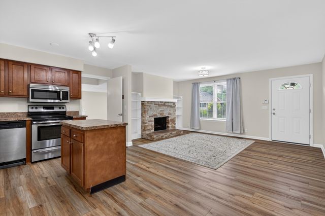 120 Hillwood Dr, Hendersonville, TN 37075