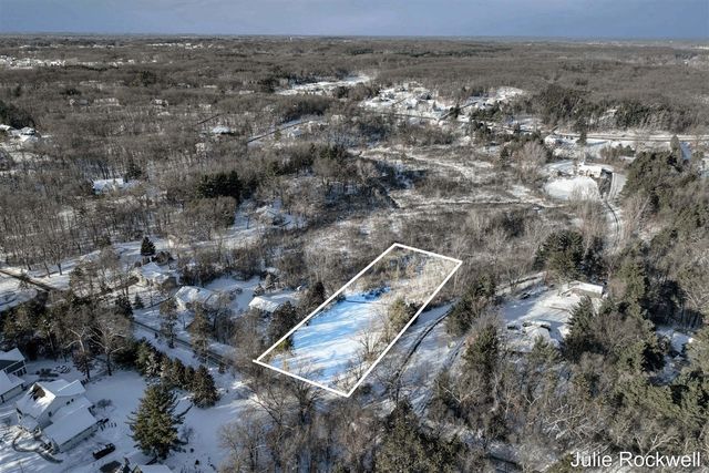 4477 Knapp Court, Grand Rapids, MI 49525