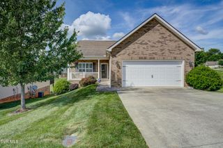 1267 Willow Springs Drive, Johnson City, TN 37604