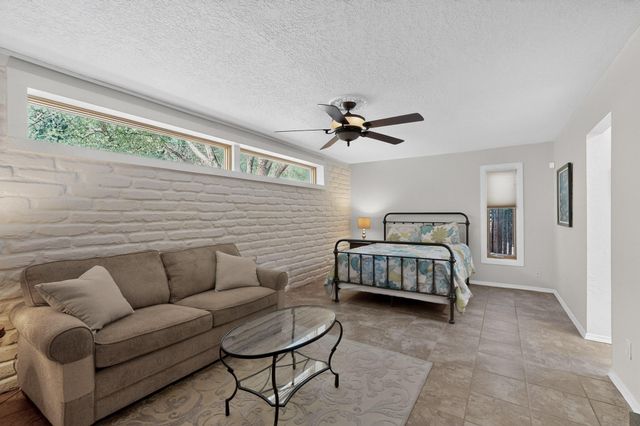 2416 Arbor Road NW, Albuquerque, NM 87107