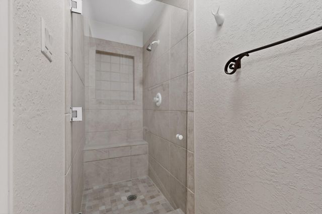 2416 Arbor Road NW, Albuquerque, NM 87107