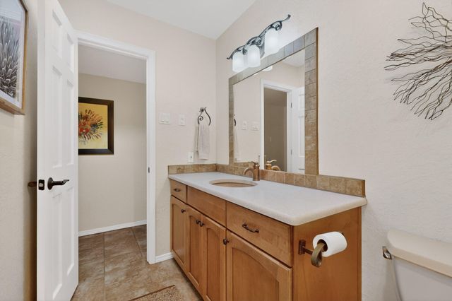 2416 Arbor Road NW, Albuquerque, NM 87107