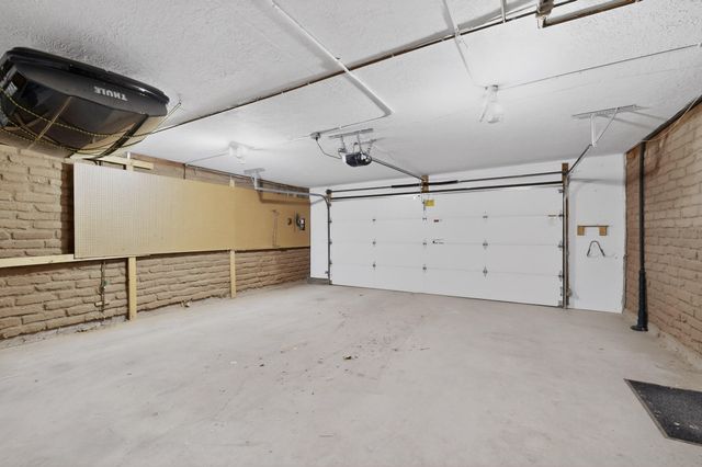 2416 Arbor Road NW, Albuquerque, NM 87107