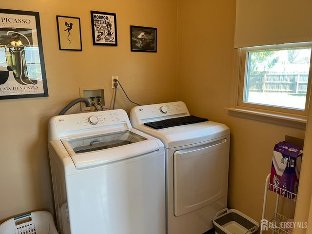 4 Rodney Road, East Brunswick, NJ 08816