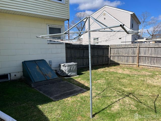 4 Rodney Road, East Brunswick, NJ 08816