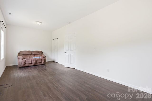 10 Scarlett Ridge Drive, Marshall, NC 28753