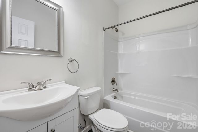 10 Scarlett Ridge Drive, Marshall, NC 28753