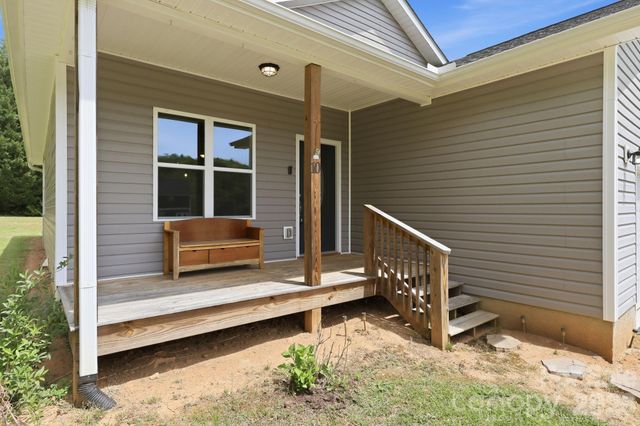 10 Scarlett Ridge Drive, Marshall, NC 28753