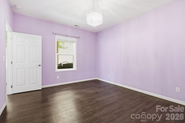 10 Scarlett Ridge Drive, Marshall, NC 28753