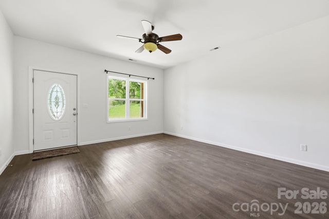 10 Scarlett Ridge Drive, Marshall, NC 28753