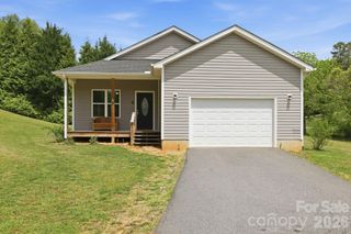 10 Scarlett Ridge Drive, Marshall, NC 28753