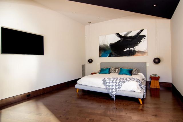 740 N Prescott Drive, Palm Springs, CA 92262