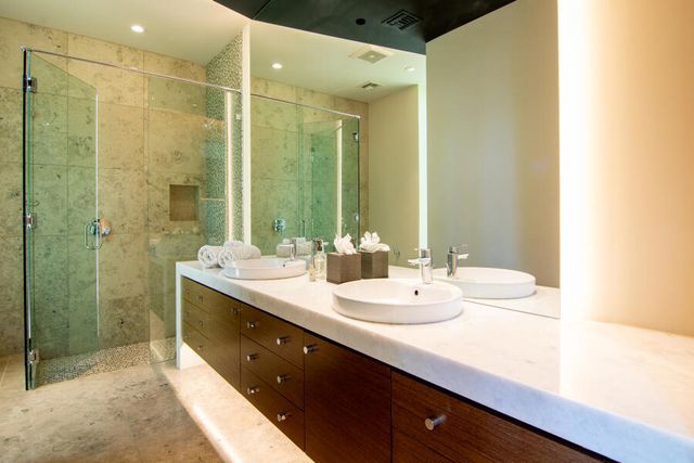 740 N Prescott Drive, Palm Springs, CA 92262