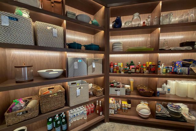 740 N Prescott Drive, Palm Springs, CA 92262