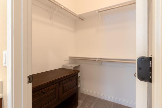 2833 Winged Foot Way, Modesto, CA 95355