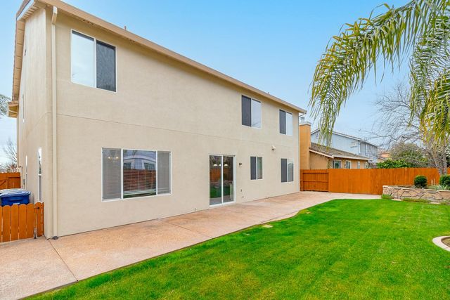 2833 Winged Foot Way, Modesto, CA 95355