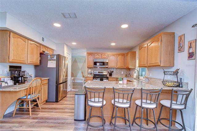 1227 RAINBROOK CIRCLE, Valrico, FL 33596