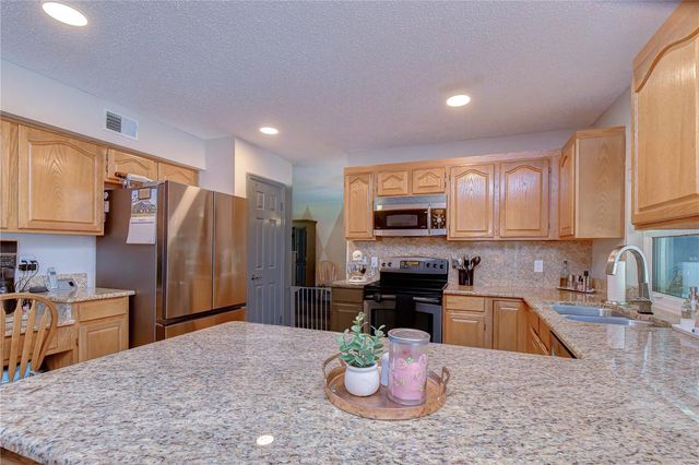 1227 RAINBROOK CIRCLE, Valrico, FL 33596