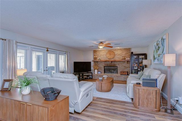 1227 RAINBROOK CIRCLE, Valrico, FL 33596