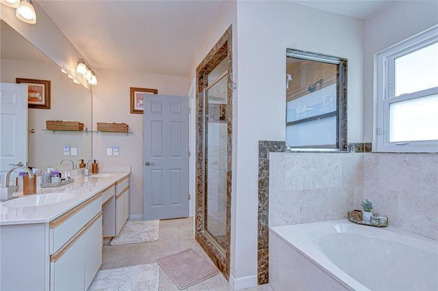 1227 RAINBROOK CIRCLE, Valrico, FL 33596