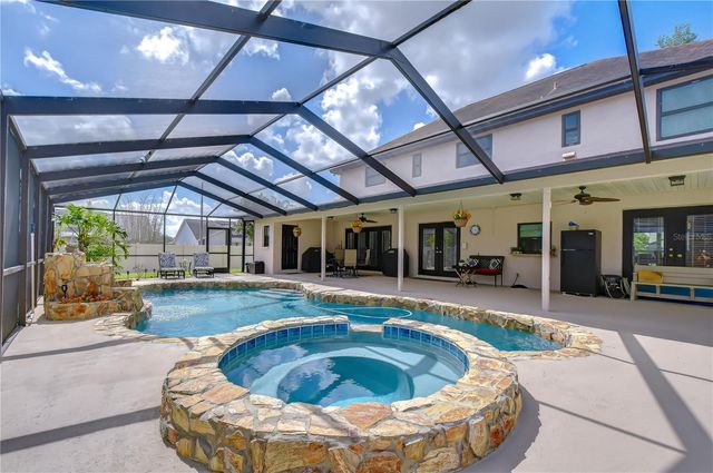 1227 RAINBROOK CIRCLE, Valrico, FL 33596
