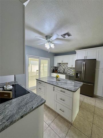 2117 W CLIFTON STREET, Tampa, FL 33603