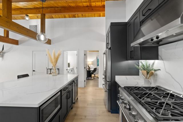 1855 Early Drive, Felton, CA 95018