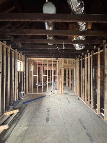 90 Romney Street, Charleston, SC 29403