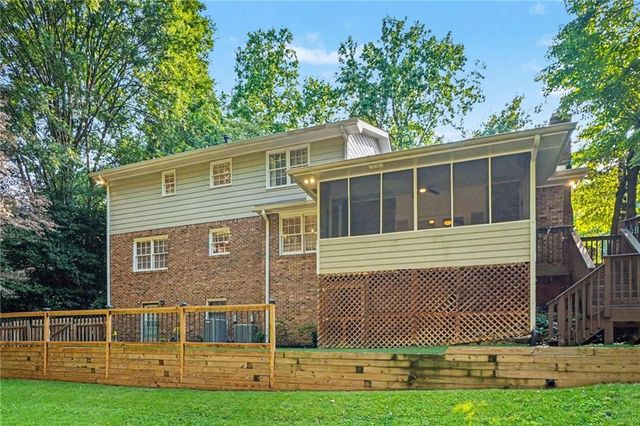 5038 Heatherdale Lane, Atlanta, GA 30360