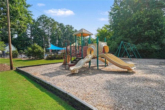 5038 Heatherdale Lane, Atlanta, GA 30360