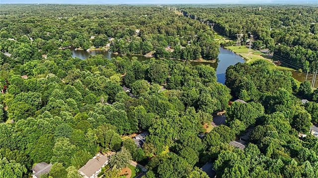 5038 Heatherdale Lane, Atlanta, GA 30360