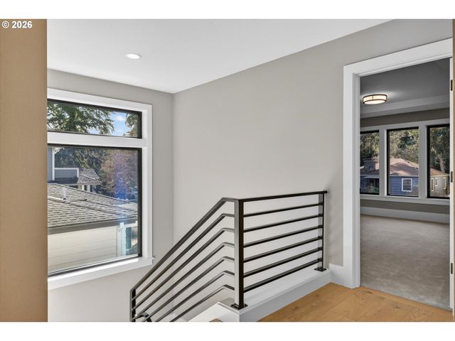 891 8TH St, Lake Oswego, OR 97034