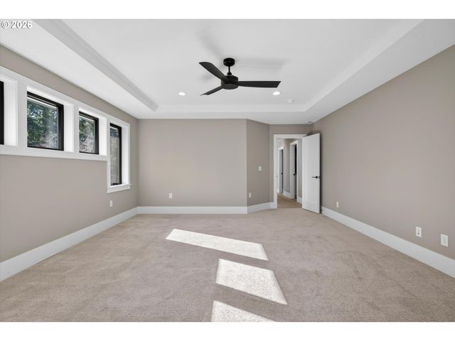 891 8TH St, Lake Oswego, OR 97034