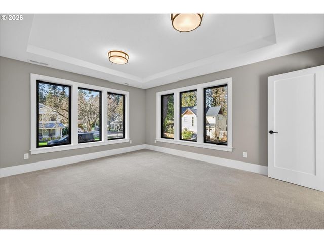 891 8TH St, Lake Oswego, OR 97034