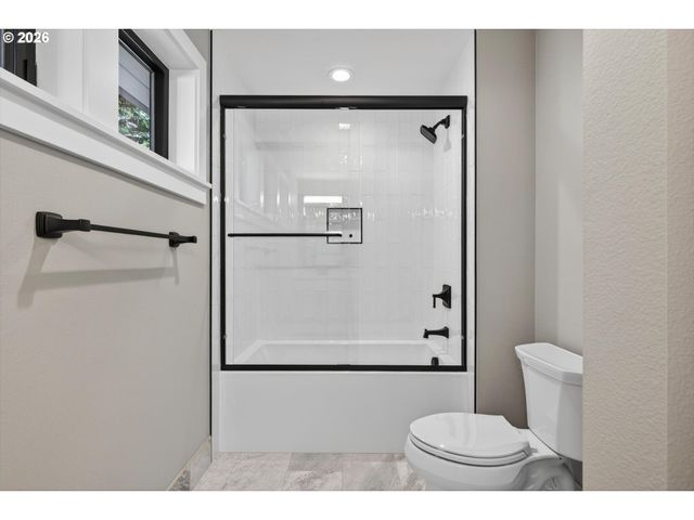 891 8TH St, Lake Oswego, OR 97034