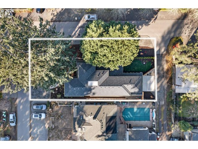 891 8TH St, Lake Oswego, OR 97034