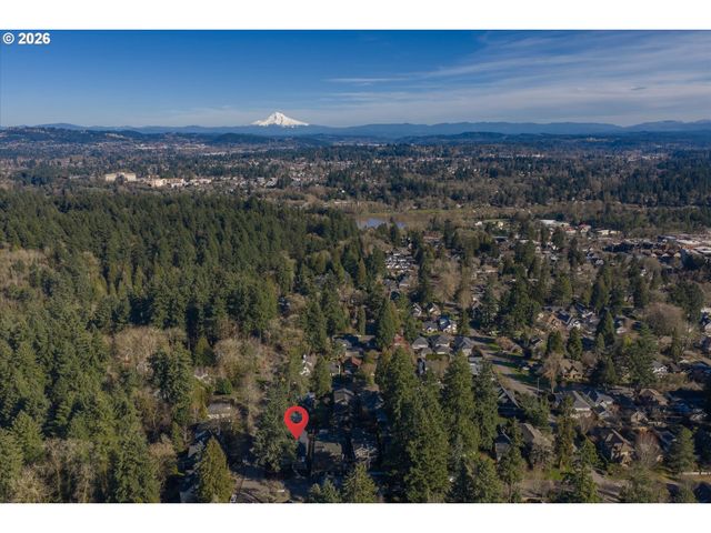 891 8TH St, Lake Oswego, OR 97034