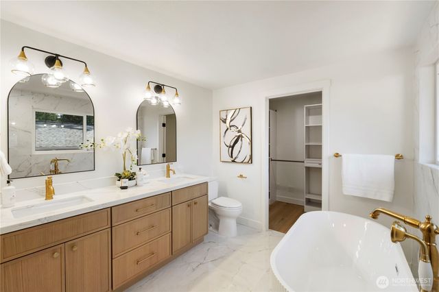 6918 Topaz Drive SW, Lakewood, WA 98498